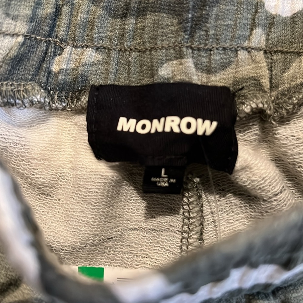 NWT Monrow Grey and Camo Set, Shorts and Long Sleeve Shirt - Picture 4 of 8